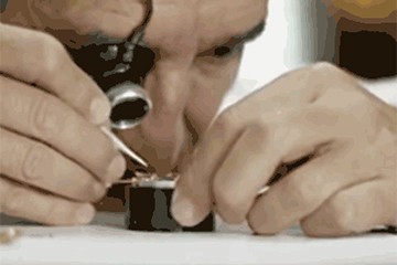 卡地亚钢表带维修 